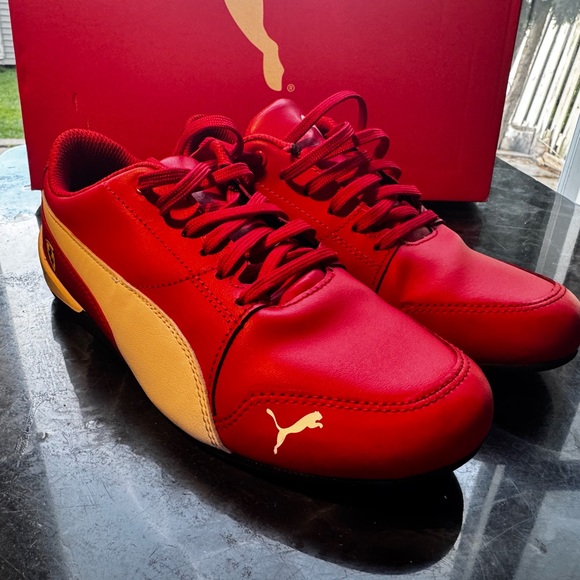 Puma x Ferrari original shoes - Picture 3 of 4